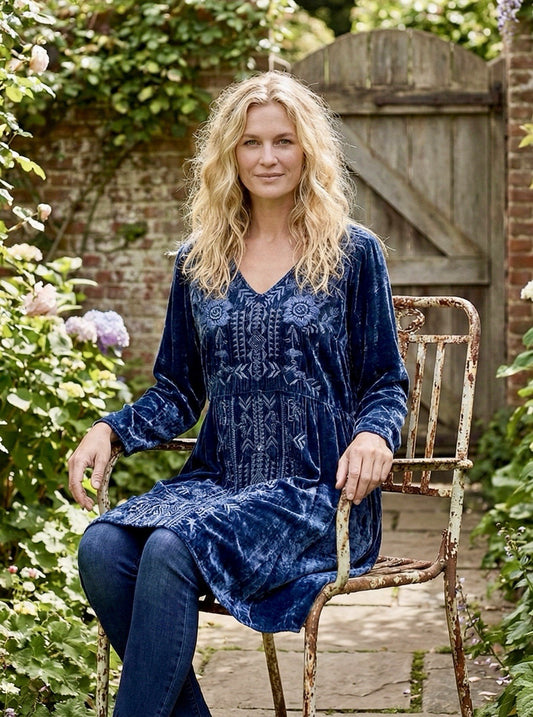 Johnny Was L Large Midnight Blue Velvet Shift Mini Dress Long Sleeve Embroidered Johnny Was