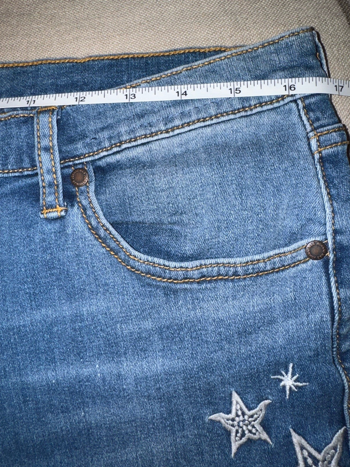 https://i.ebayimg.com/00/s/MTYwMFgxMjAw/z/lk8AAeSwMjFpHktB/$_57.JPG
