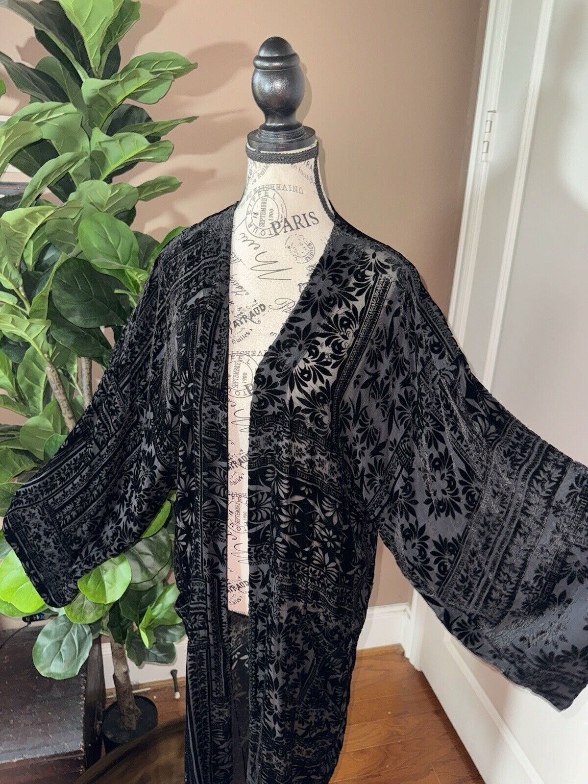 Johnny Was XL Black Burnout Velvet Long Kimono Duster Wrap Jacket