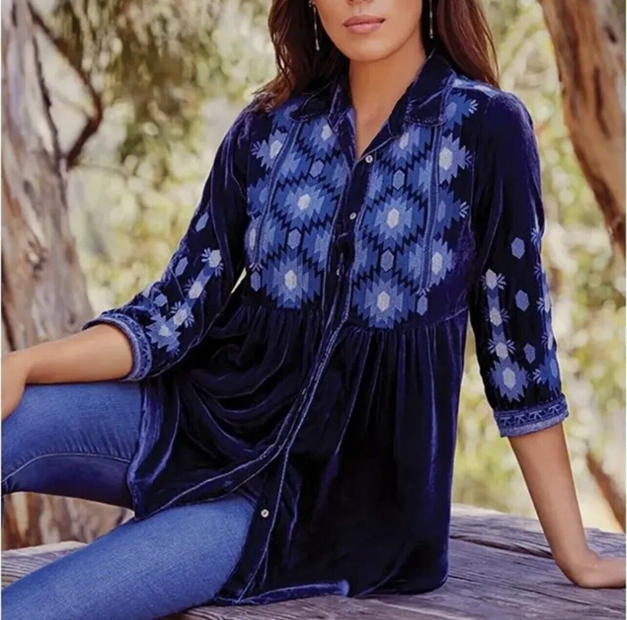 Johnny Was Blue Velvet Heavily Embroidered Tunic Top Long Sleeve Sz L Large WOW