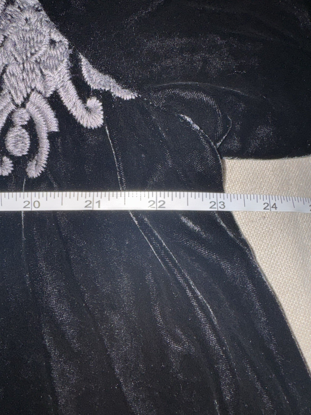 Johnny Was XL Black Velvet Kimono Duster  Cardigan Embroidery Handkerchief Hem Johnny Was