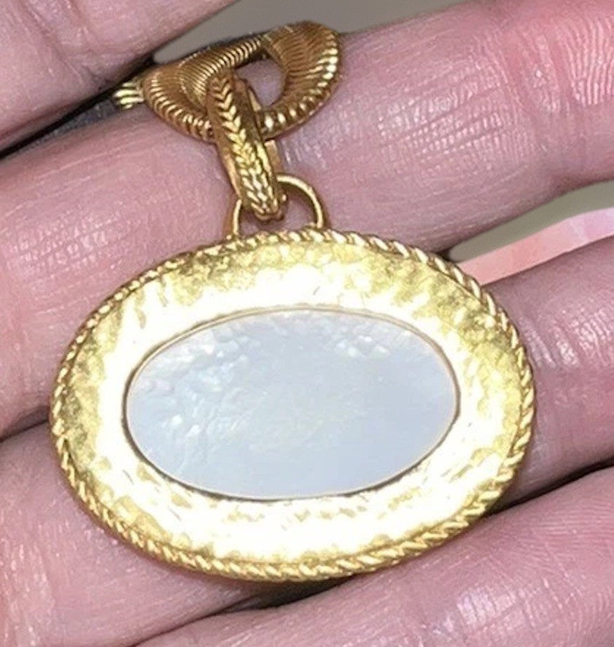 8942687