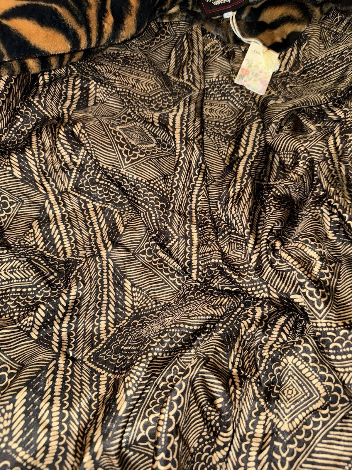 Johnny Was XL Faux Fur & Silk Tiger Stripe Long Length Coat Jacket Wrap Johnny Was