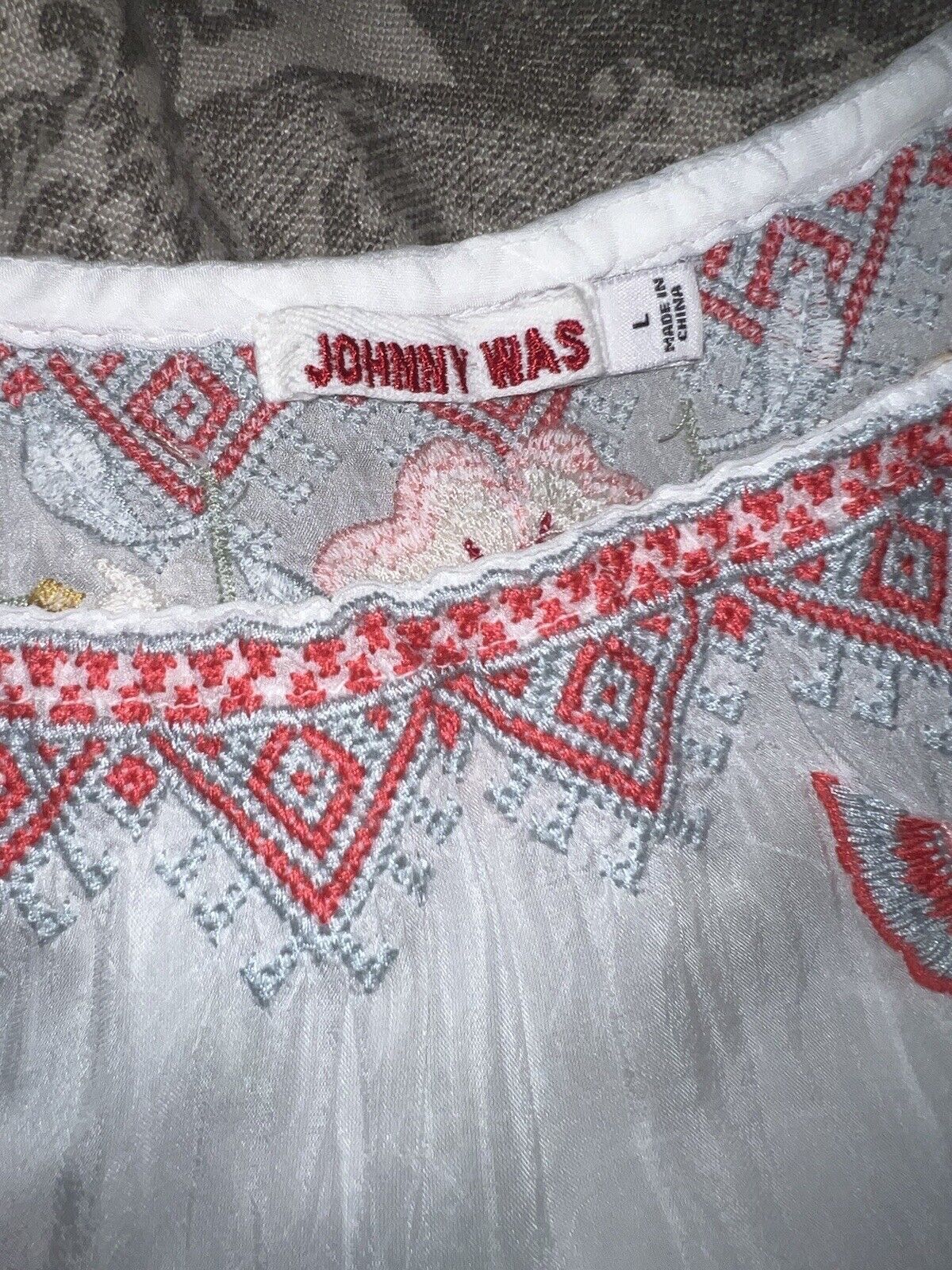 Johnny Was L Large Embroidered Silky Pink White Tunic Top Kimono Sleeves SPRING