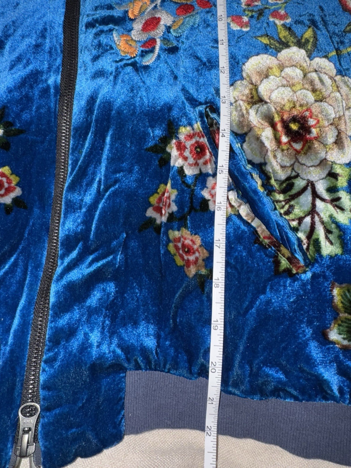 Johnny Was L Blue Velvet Bomber Jacket Flight Coat Floral Lightweight Warm Soft Johnny Was