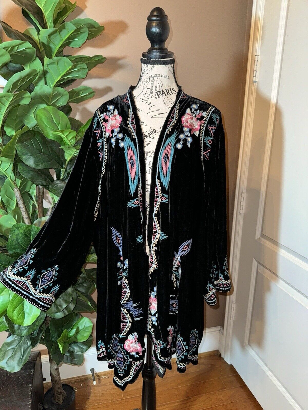 Johnny Was Black Velvet XL 1X Kimono Wrap Duster Jacket Coat Cardigan Aztec