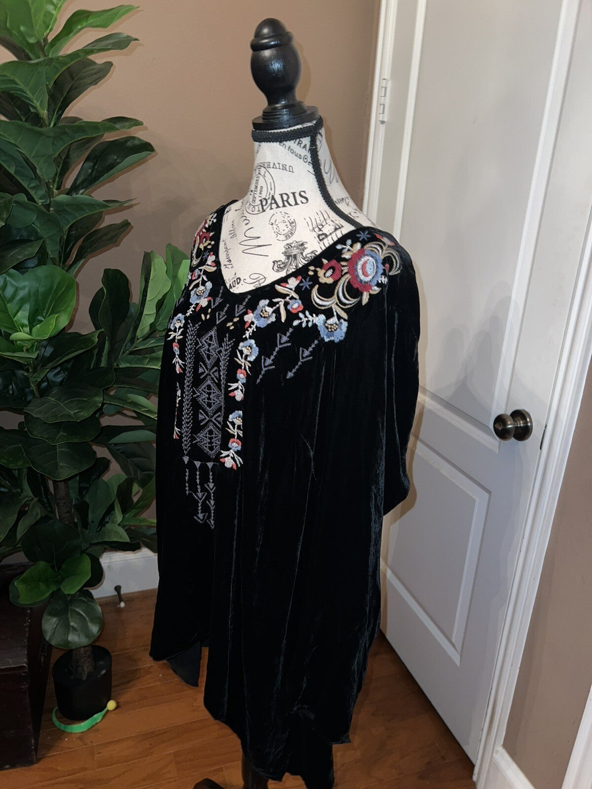 https://i.ebayimg.com/00/s/MTYwMFgxMjAw/z/eugAAOSwjp9laS94/$_57.JPG