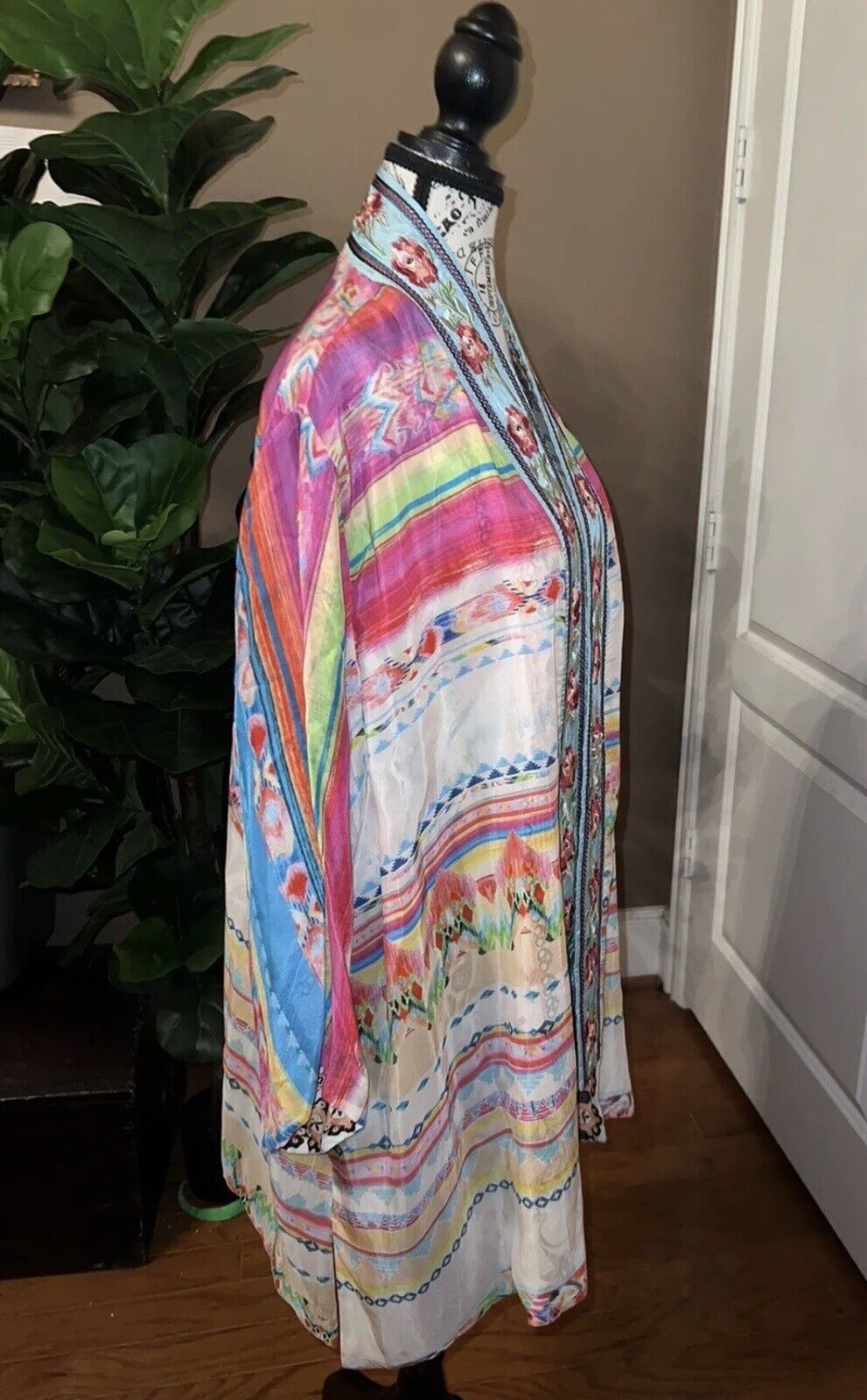 Johnny Was Sz XL 1X REVERSIBLE Silky Kimono Exceptional Quality Pinks