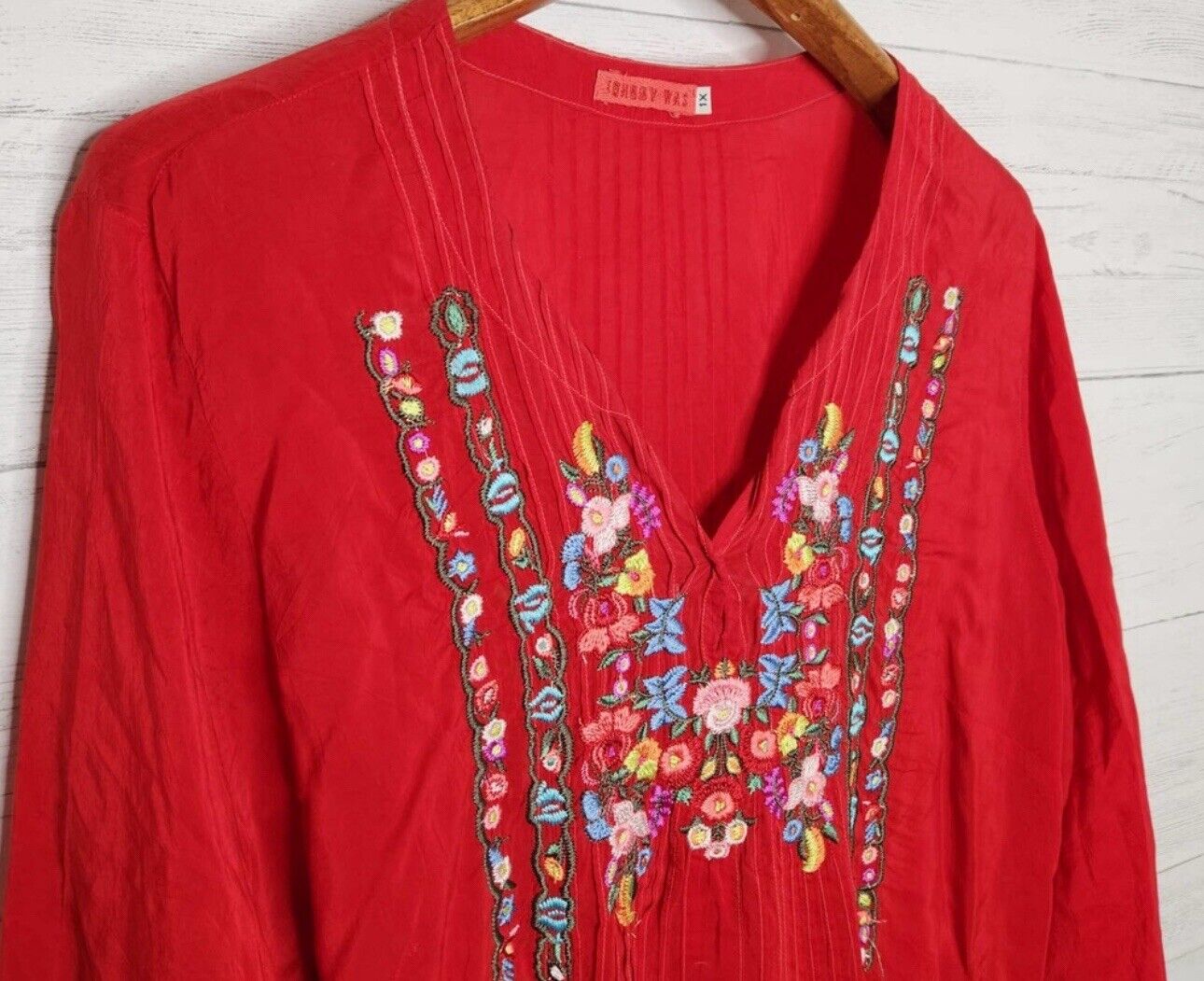 Johnny Was 1X 1XL Peasant Top Red Silky Handkerchief Hem Embroidered Tunic