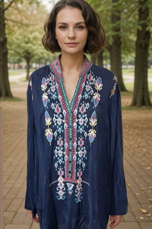Johnny Was XL Navy Blue Tunic Top Embroidered Silky Blouse Lightweight Cool BOHO Johnny Was
