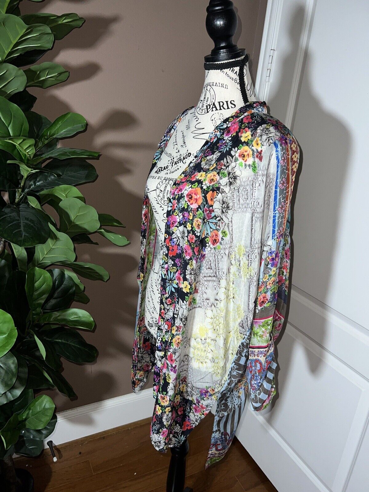 Johnny Was Silky Floral Patchwork Button Up Long Sleeve Tunic Top L  Kimono