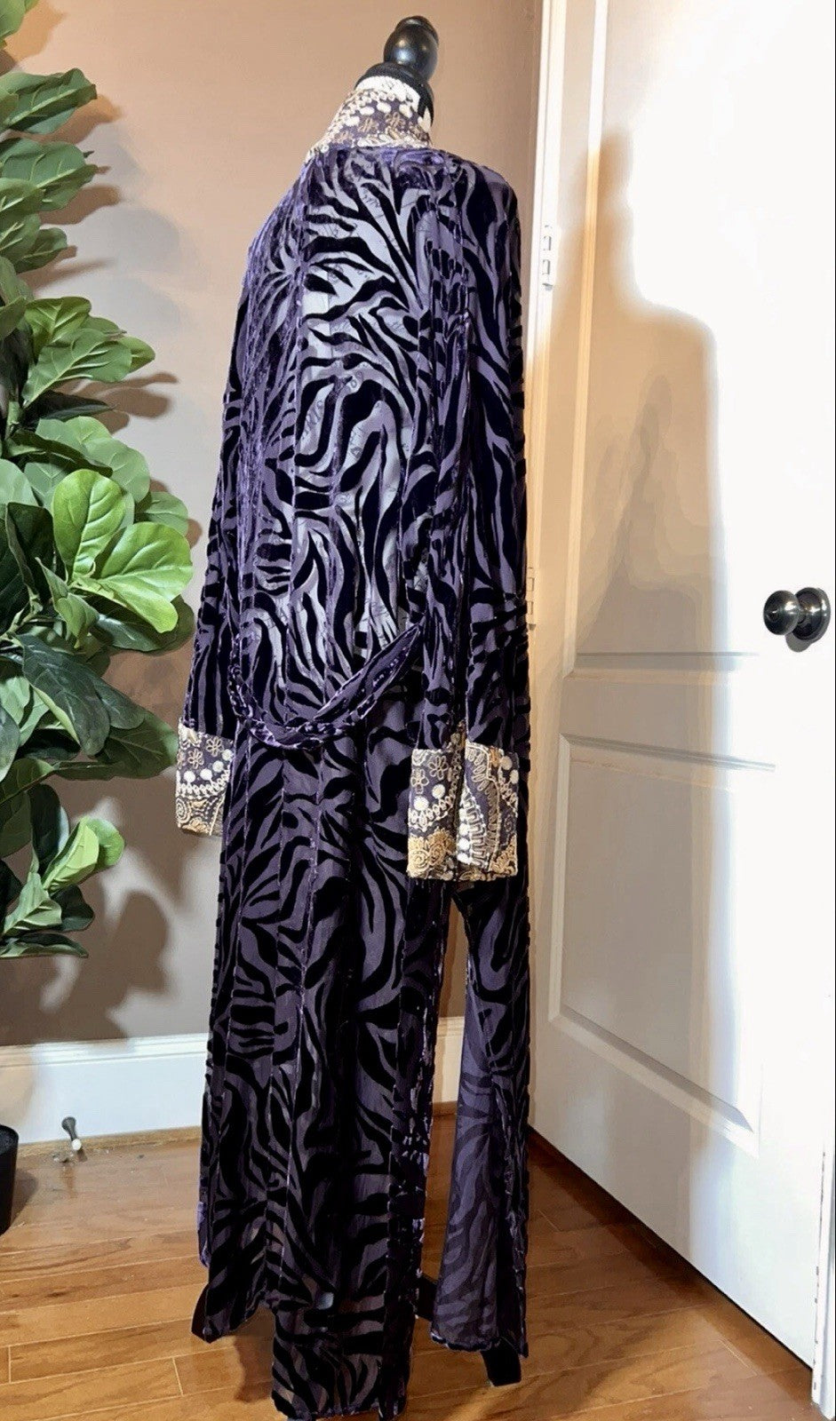Johnny Was XL Burnout Velvet Long Kimono Duster Wrap Deep Eggplant Zebra & Gold Johnny Was
