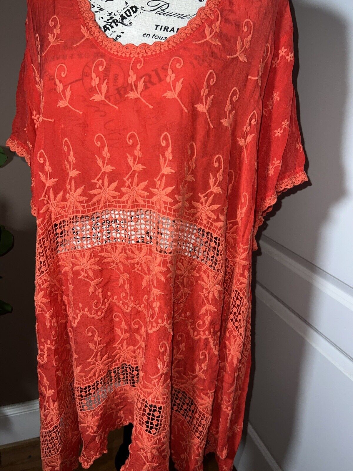 Johnny Was Orangey Red Silky Embroidery & Eyelet Tonal Tunic Kimono Sz 1X 1XL XL