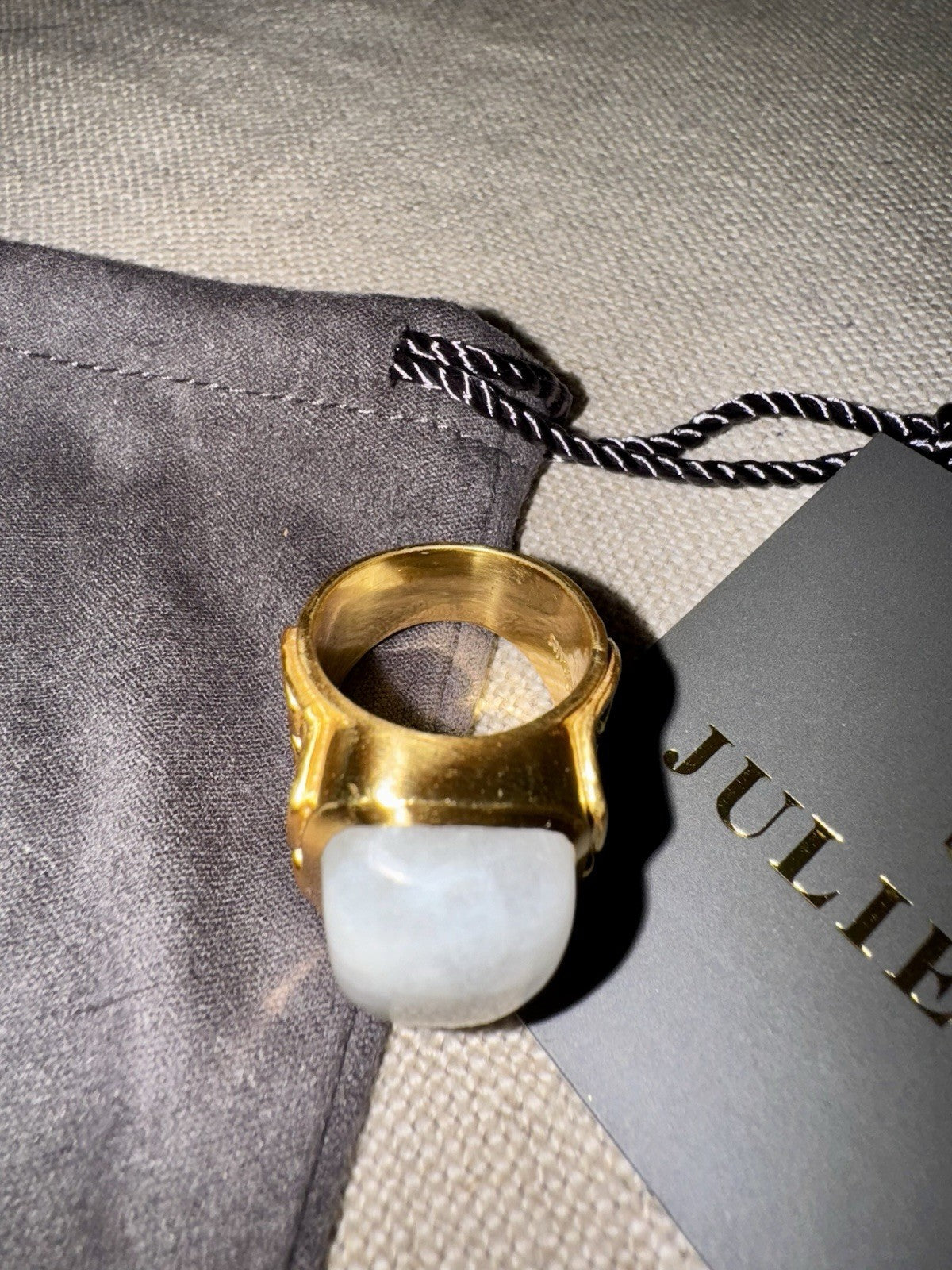 Julie Vos Sz 8 Creamy White Moonstone Statement Ring 24K Plated Looks Unworn Julie Vos