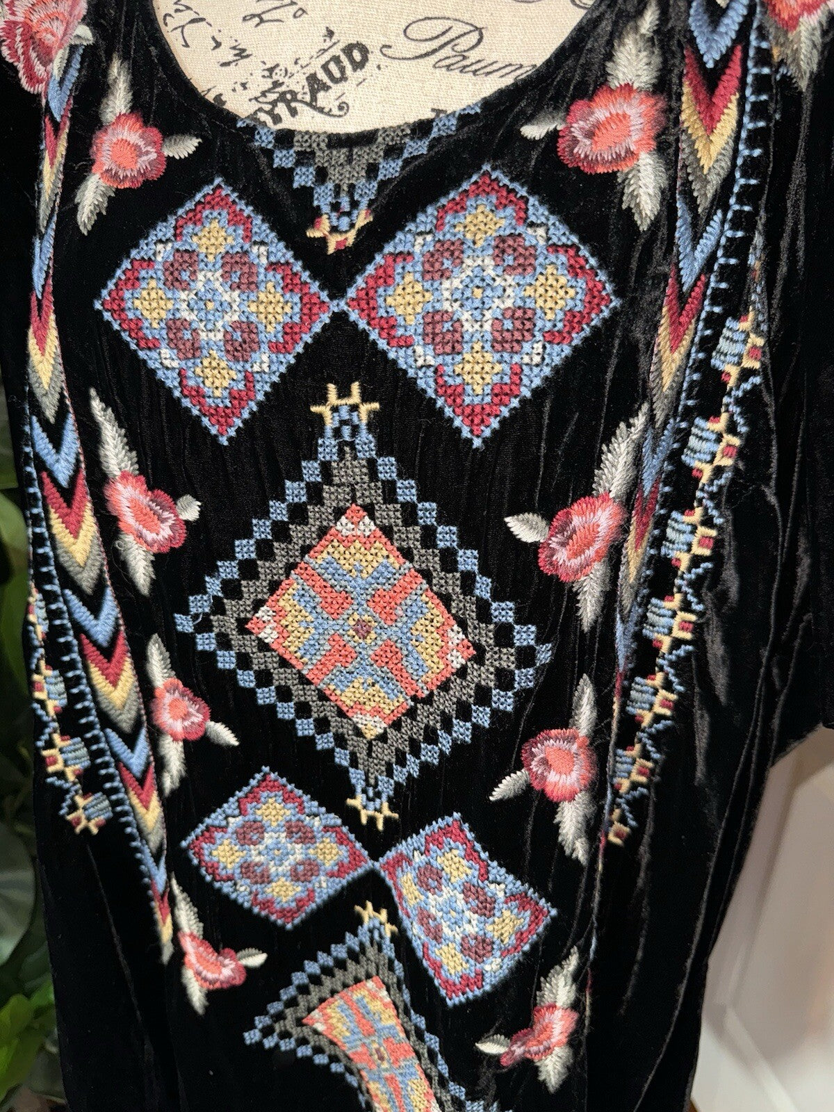 7899438