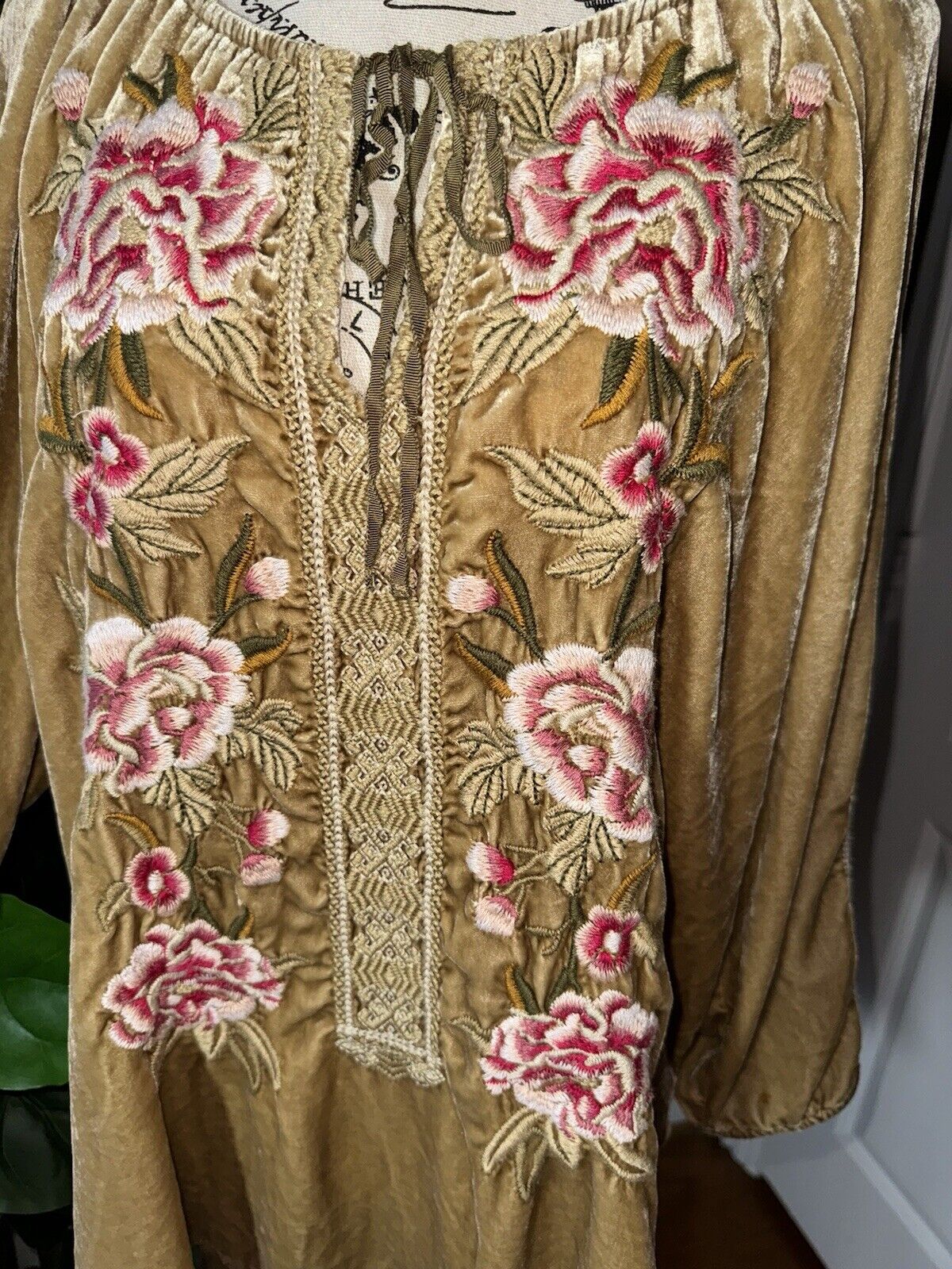 Johnny Was Harvest Gold Sz L Large Velvet Rose Embroidered Tunic Peasant Top