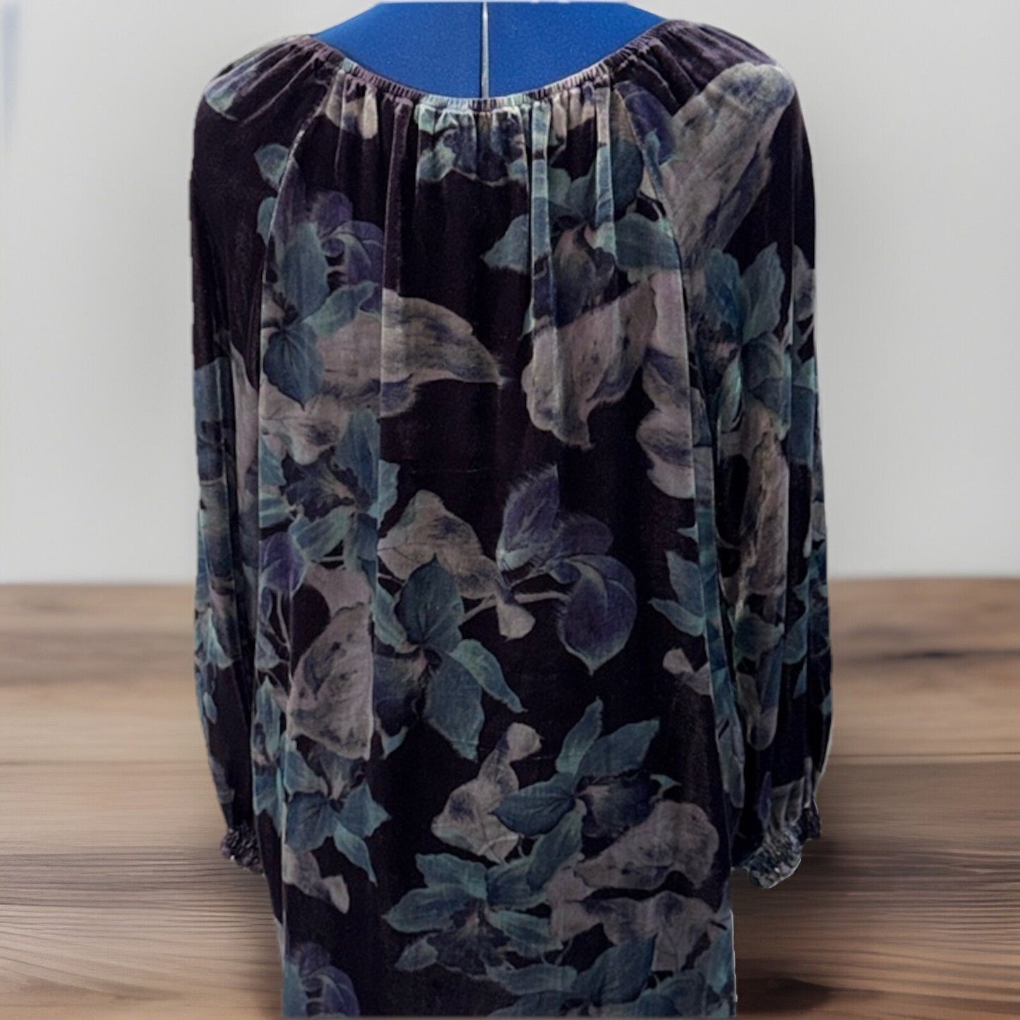 Johnny Was L Large Blue Velvet Peasant Blouse Shirt Tunic Top BOHO Roses Johnny Was