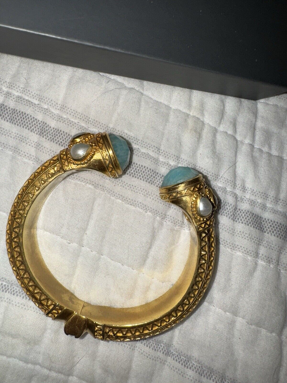 RETIRED Julie Vos Turquoise & Pearl Hinged Bangle Cuff Bracelet 24k Gold Plated