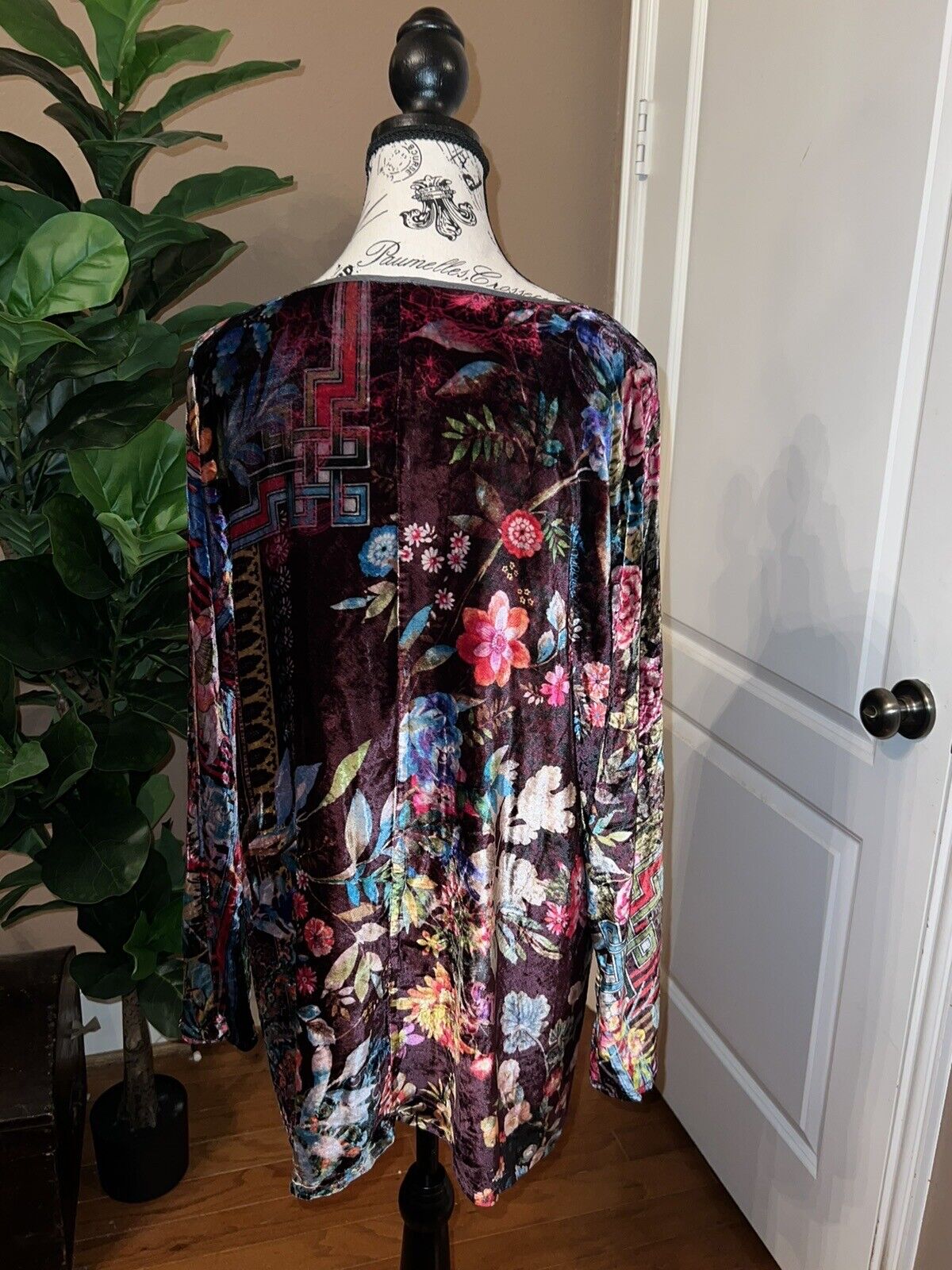 Johnny Was Floral Velvet Tunic Top Mini Dress Long Sleeve Sz XL Kimono Wrap