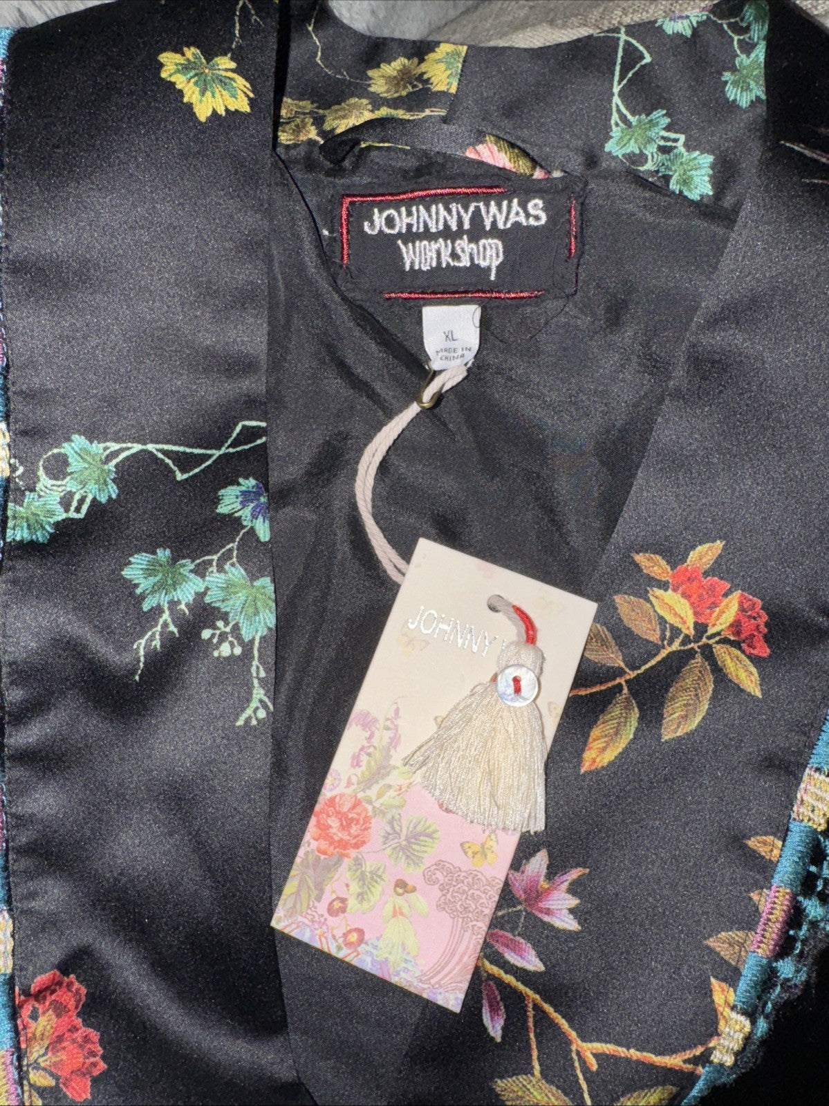 Johnny Was XL Black Velvet & Silk Kimono Embroidered Floral BOHO Wrap Duster Johnny Was