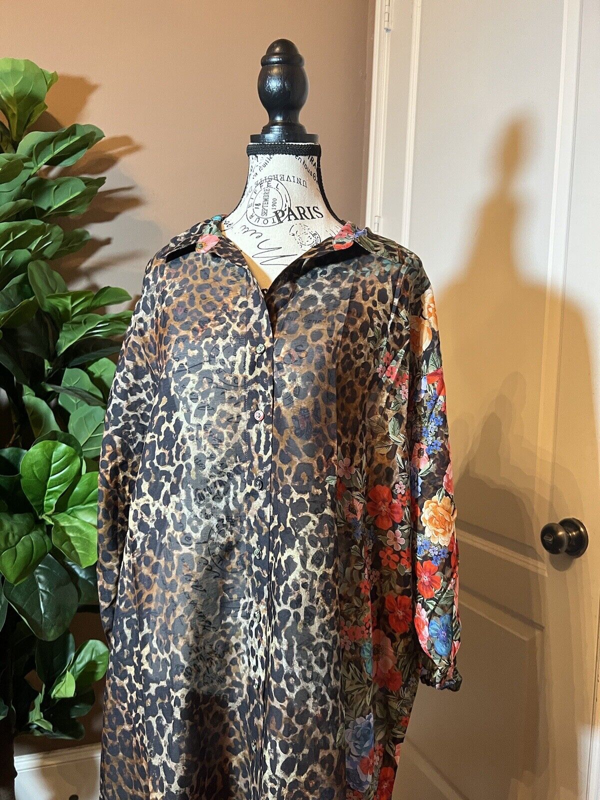 Johnny Was XL Maxi Dress Cover Up Lightweight Floral & Leopard Pattern