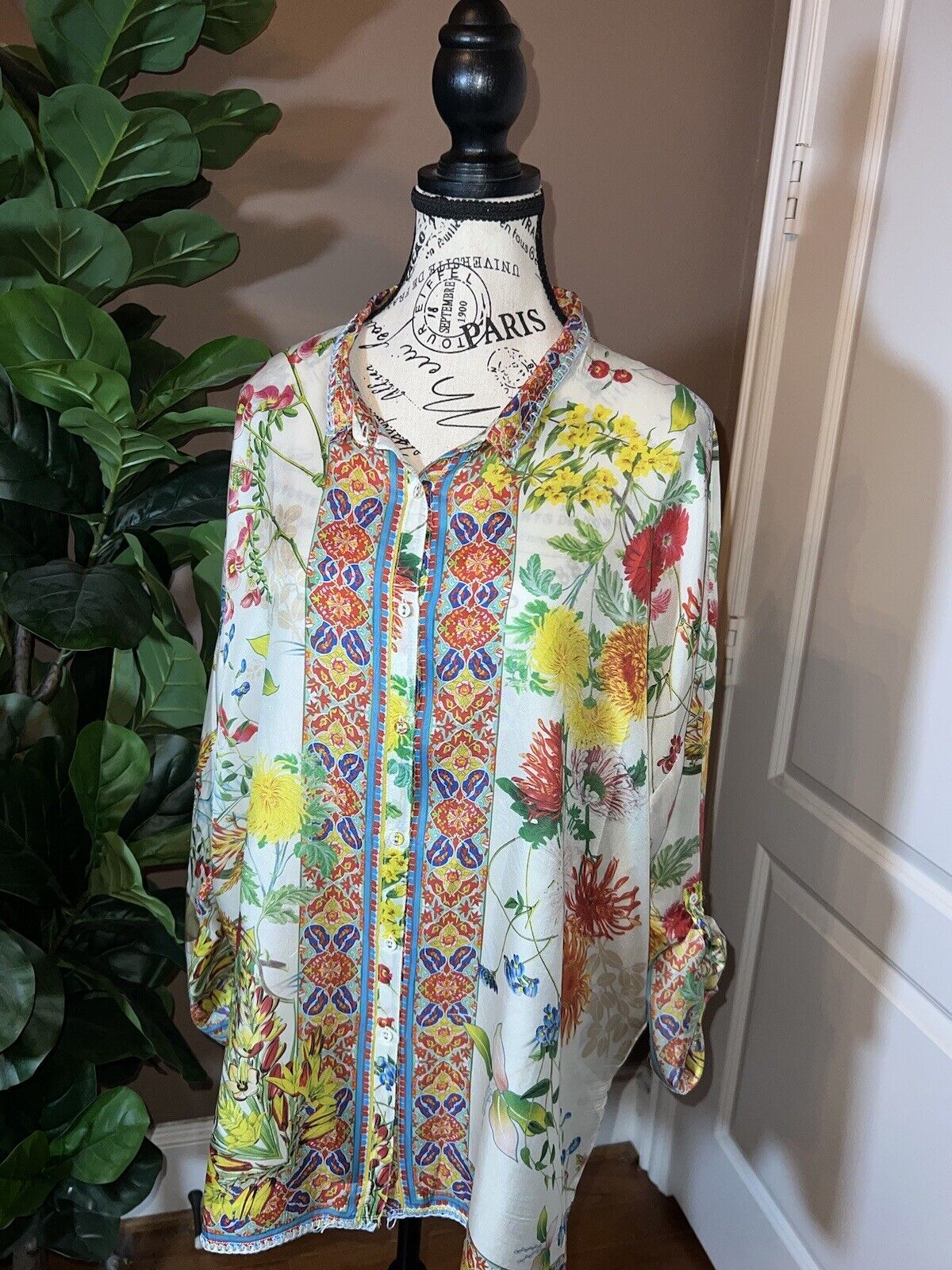 100% Silk Johnny Was Tunic Top XL 1X 1XL Marigolds Mums Kimono Colorful