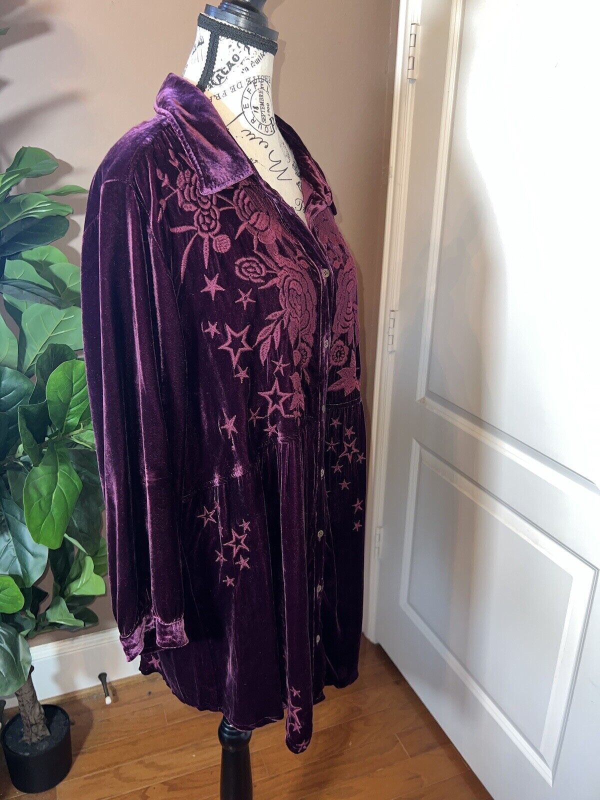 Johnny Was Burgandy Wine Velvet & Embroidered Tunic Top Kimono Sz XXL