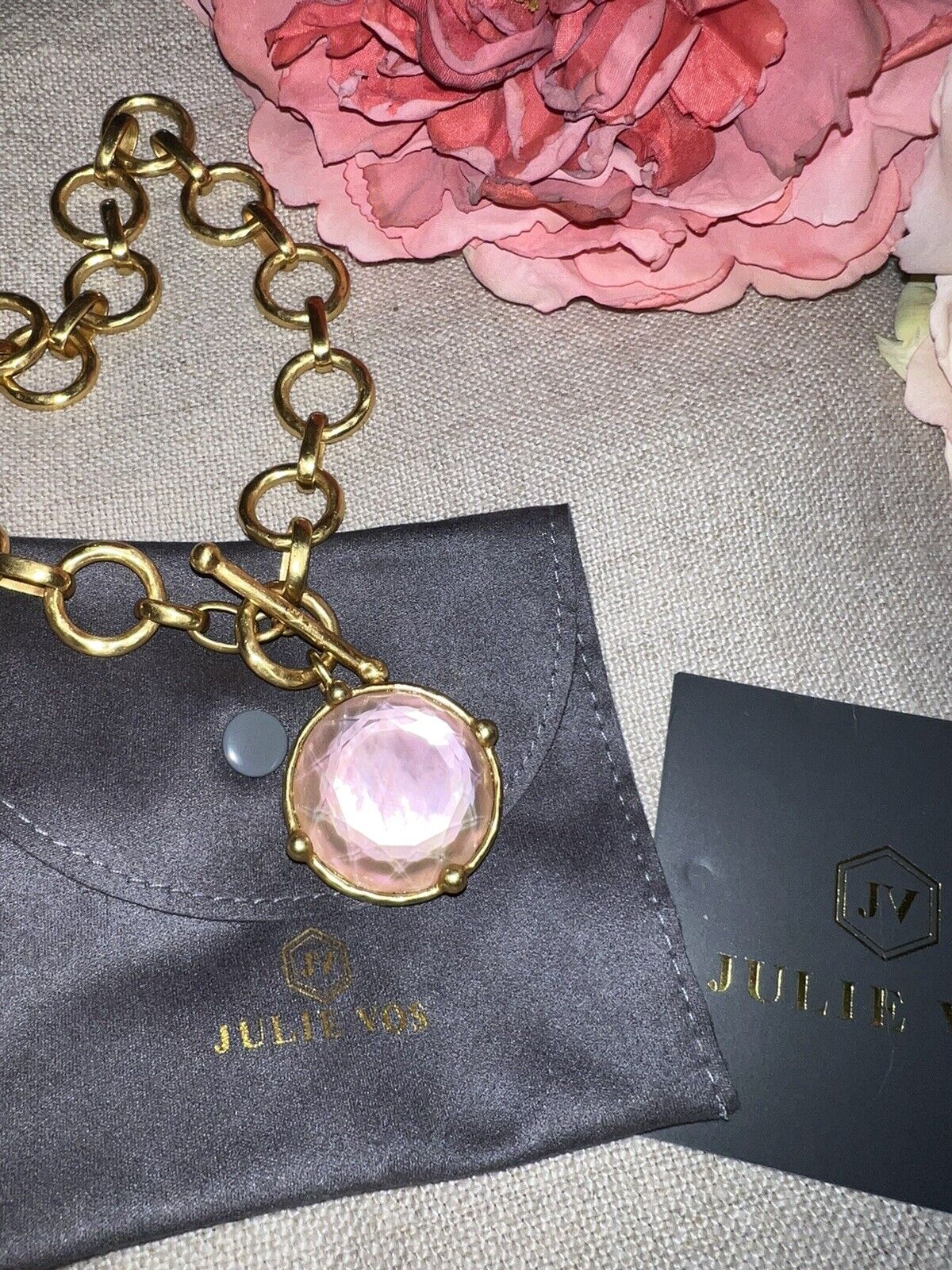 Julie Vos Soft Pink Statement Toggle Link Necklace Pendant Bee 19”