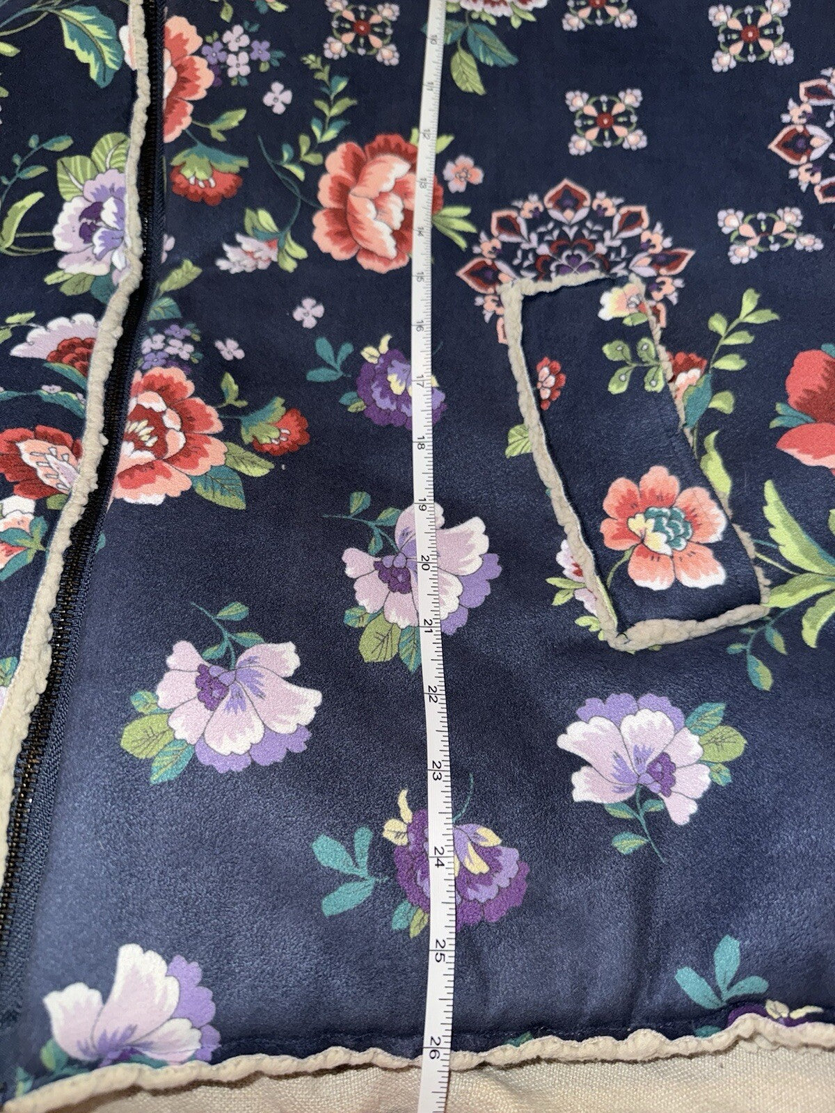 Johnny Was L Navy Blue Coat Jacket Faux Suede & Shearling Oversized Floral Johnny Was Pete & Greta