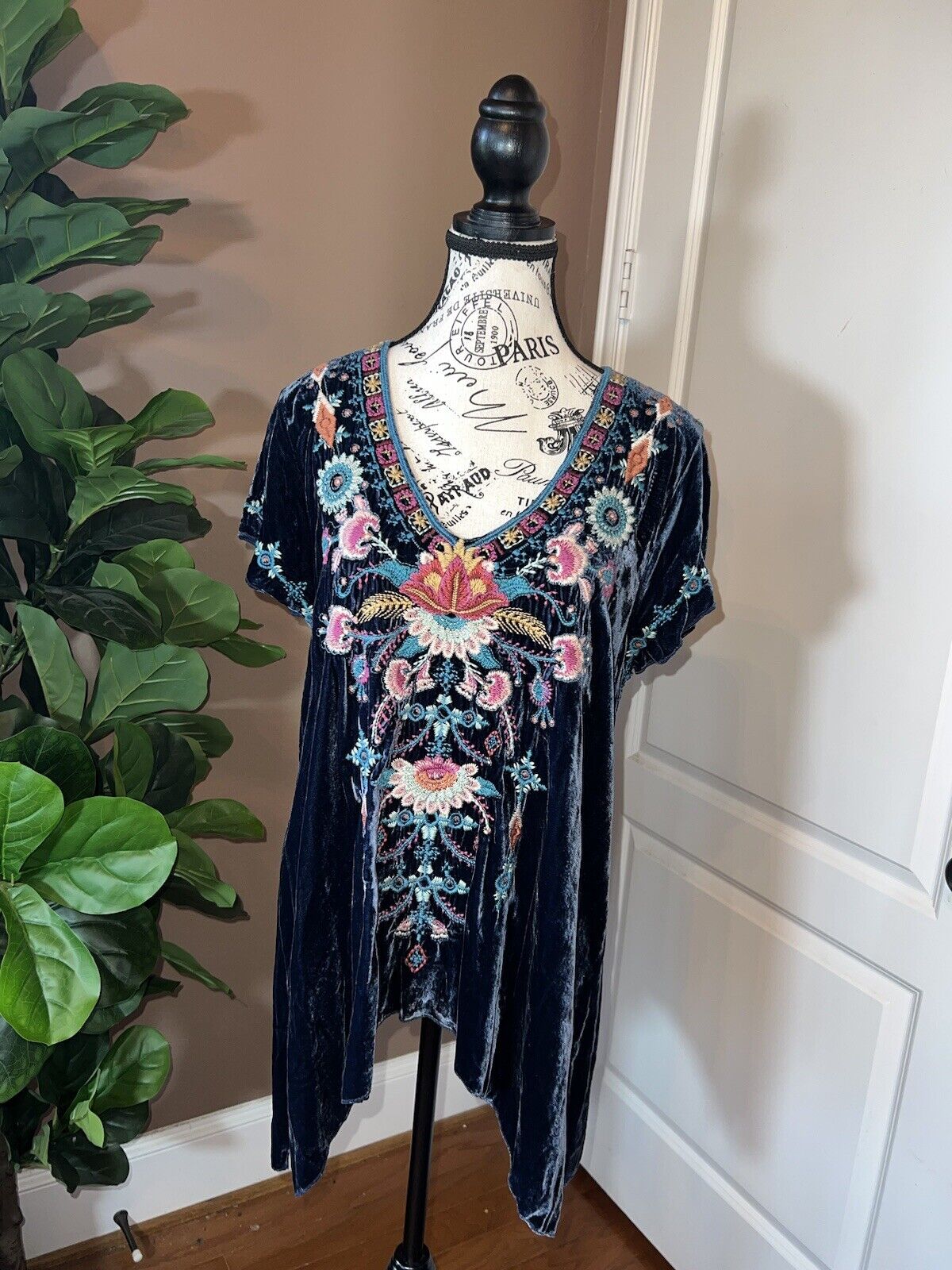 Johnny Was Blue Velvet Heavily Embroidered Tunic Top Mini Dress L Large