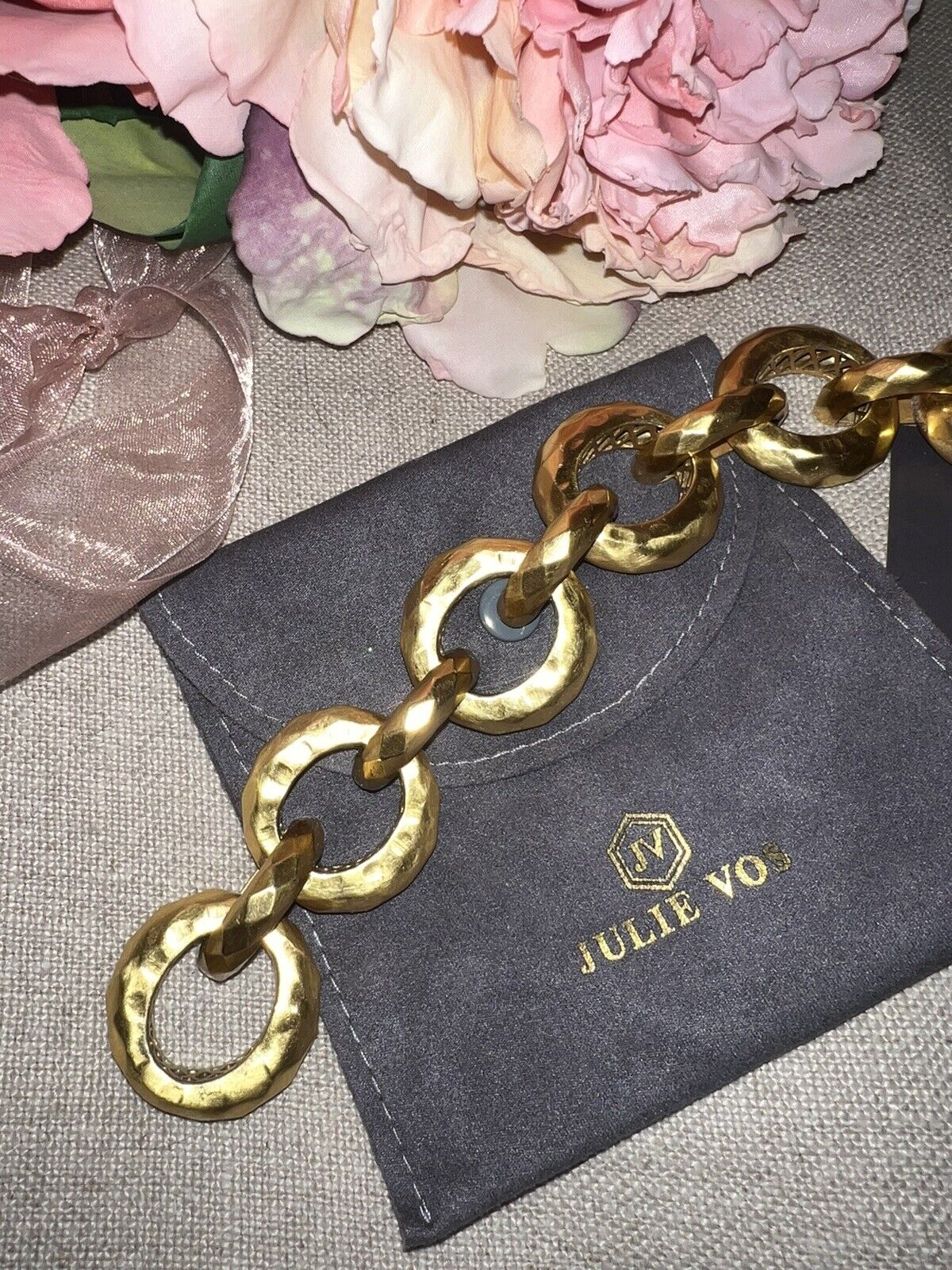 NEW Julie Vos 9” Hammered Link Statement Bracelet Toggle Closure 24k Plated NWOT