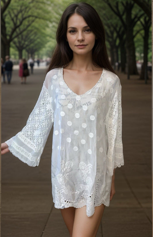 Johnny Was L White Tunic Top Blouse Shirt Floral Eyelet Lace Crisp Cool Light Johnny Was