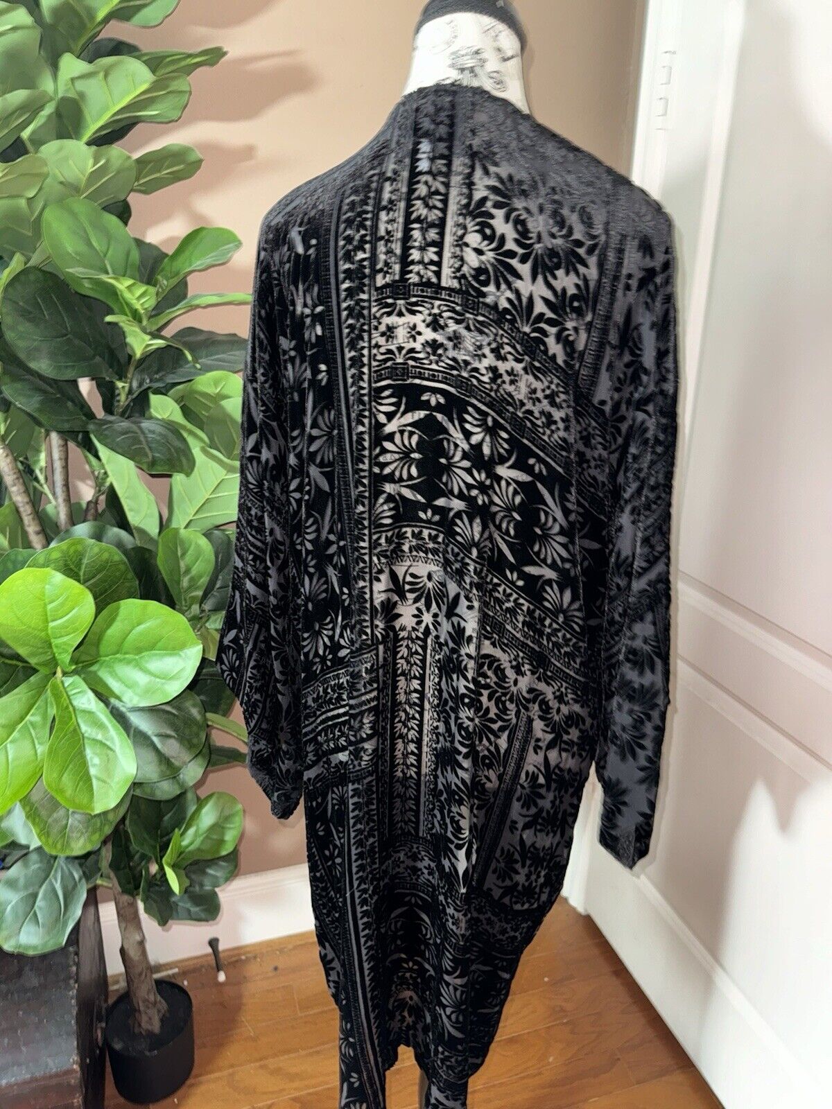 Johnny Was XL Black Burnout Velvet Long Kimono Duster Wrap Jacket