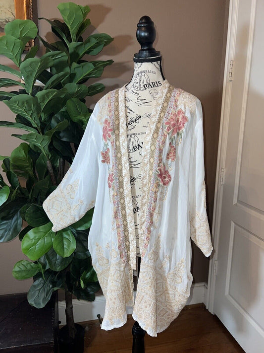 Johnny Was Silky White Kimono Heavily Embroidered XXL 2X 2XL Pockets Floral