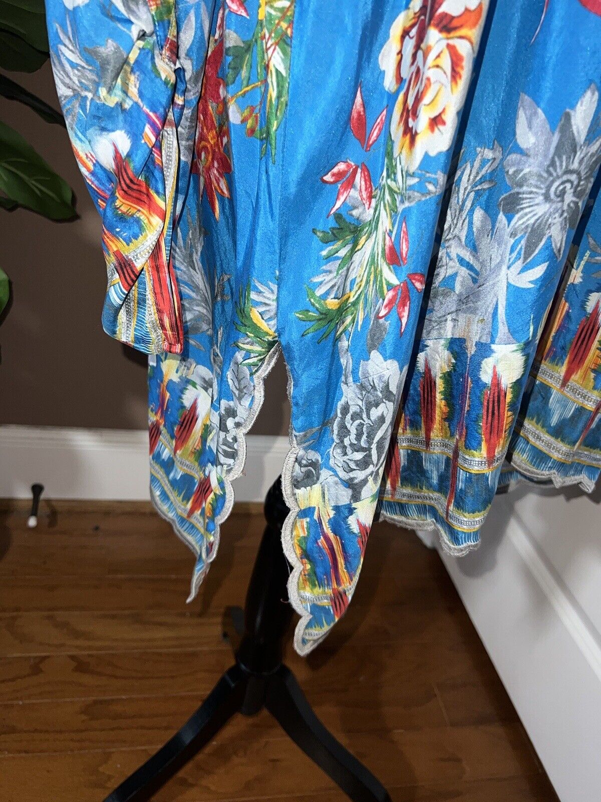 Johnny Was Tropical Blue 100% Silk Blouse Top Tunic L  Large OVERSIZED