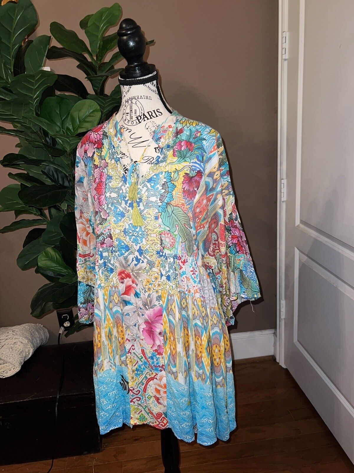 Johnny Was SZ L Large Cotton Floral Tunic Top Mini Dress Kimono Sleeves Tassels