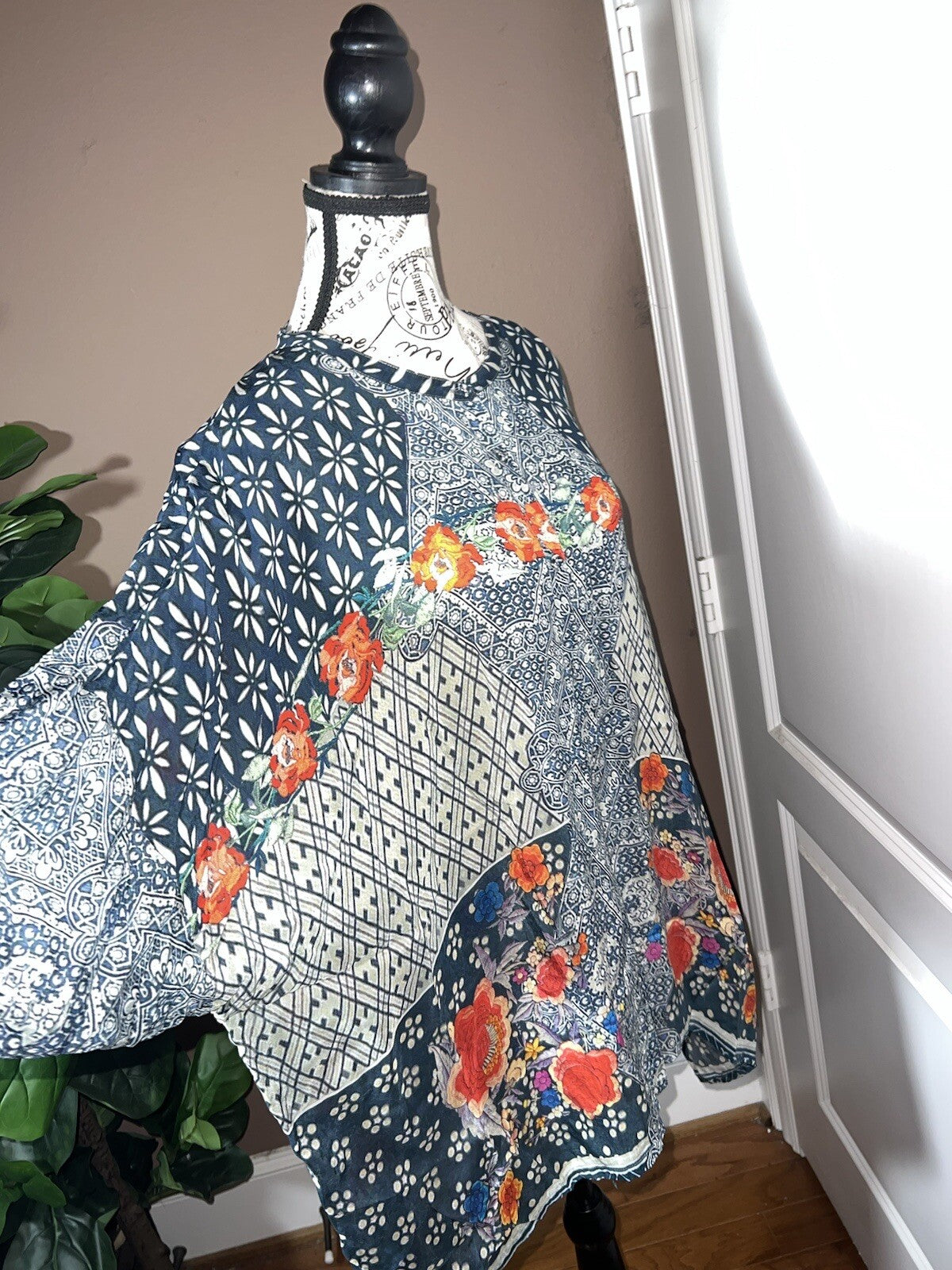 Johnny Was XXL Silky Top Long Sleeve Blouse Button Up Lightweight Floral Tunic Johnny Was