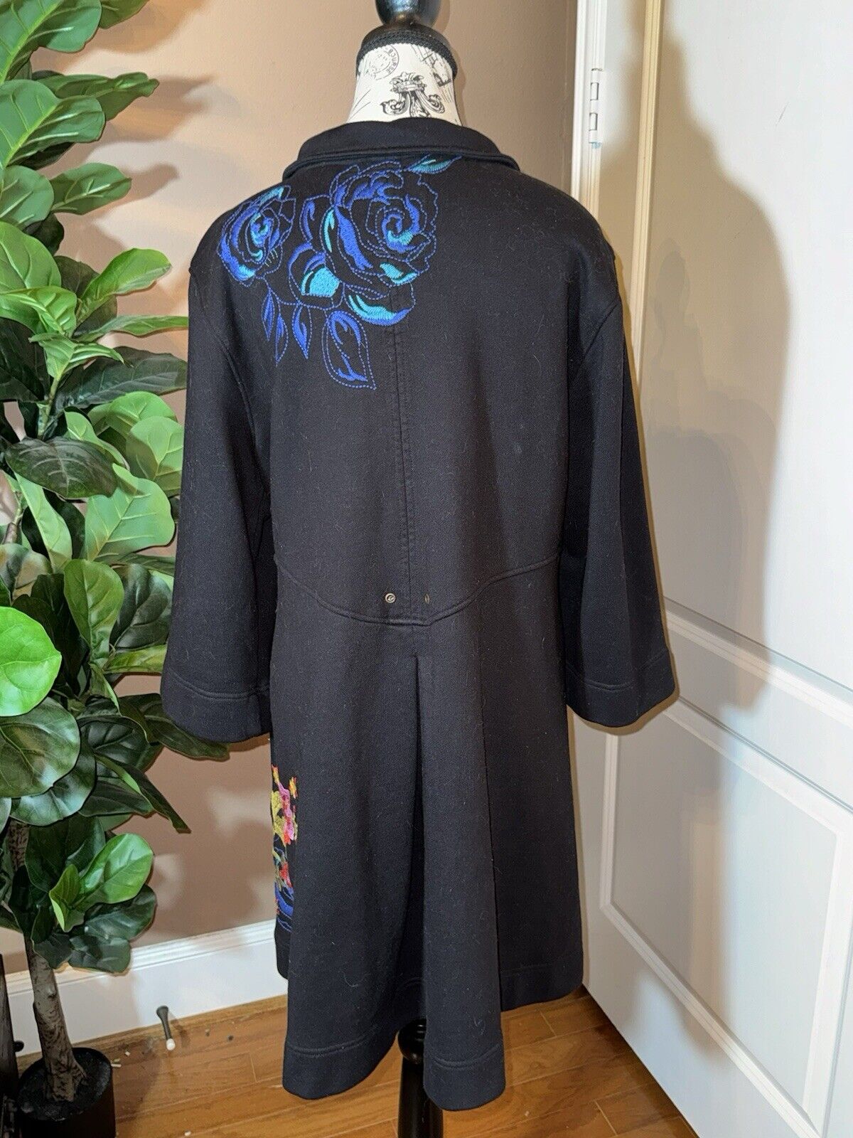 Johnny Was Military Trench Coat Jacket Sz XL 1X Black W/ Embroidery  Soft