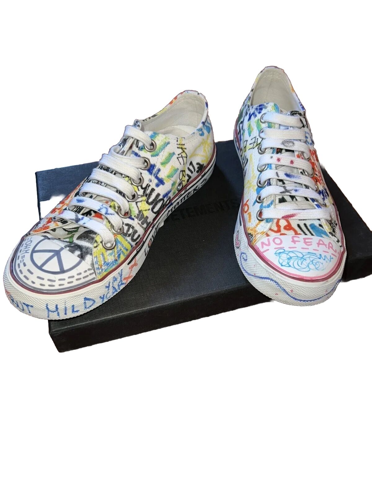 Vetements White Graffiti Low Top Sneakers Sz 35 W/ Box $780 Retail US Shipping