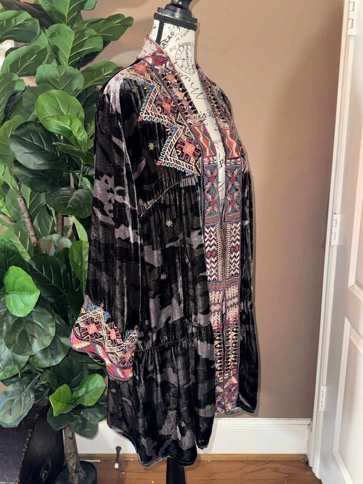 Johnny Was L Velvet Long Kimono Duster Embroidered Wrap Cardigan Jacket