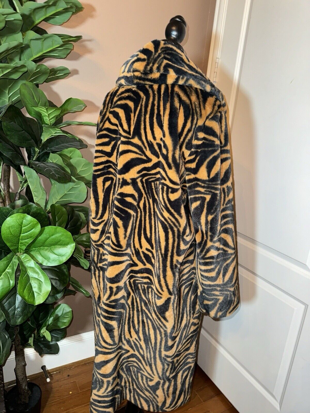 Johnny Was XL 1X Faux Fur & Silk Tiger Stripe Long Length Coat Jacket Wrap