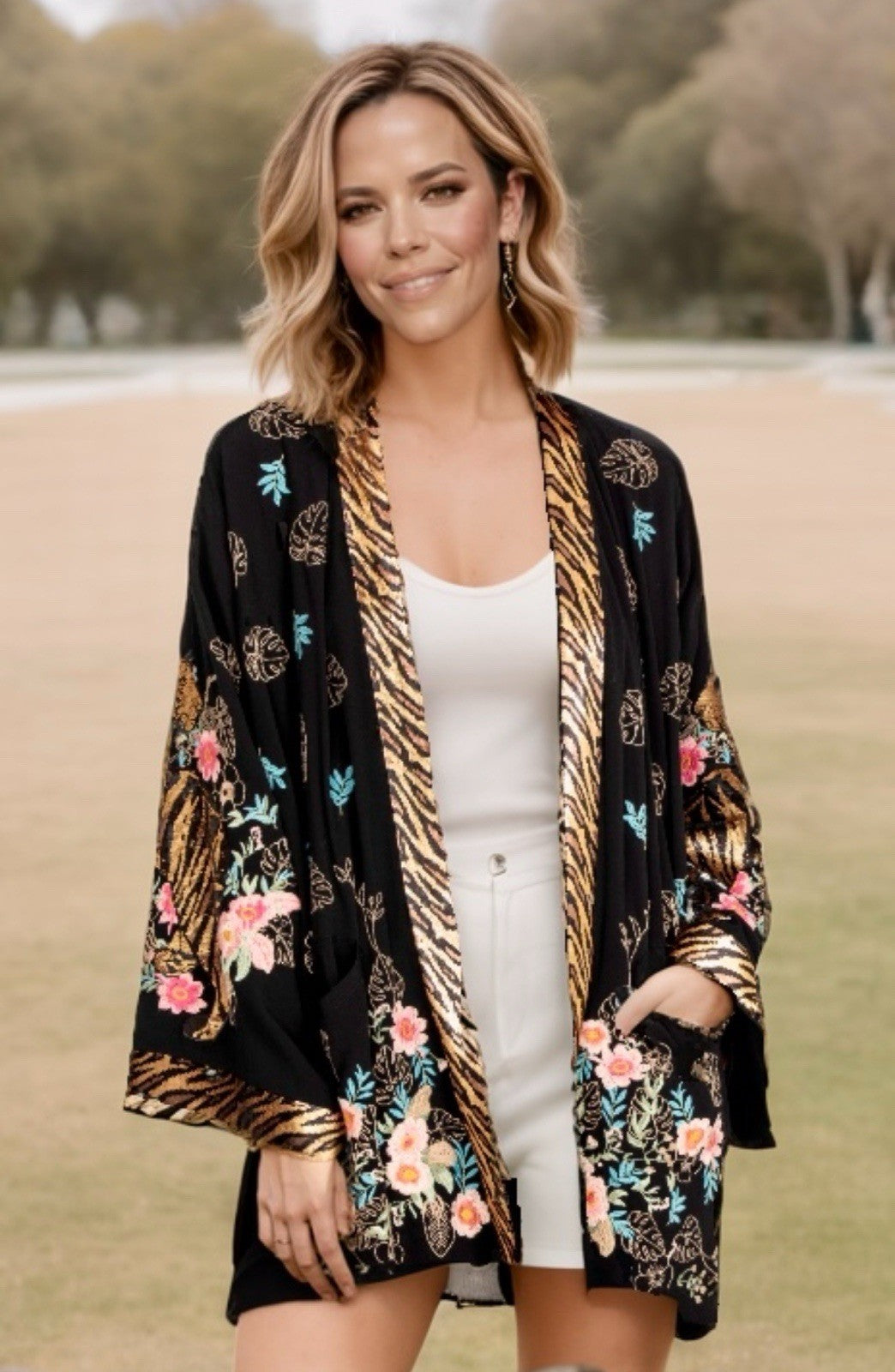 Johnny Was $490 L Large Black & Gold Sequin Kimono Jacket Tiger Silk Lined Johnny Was