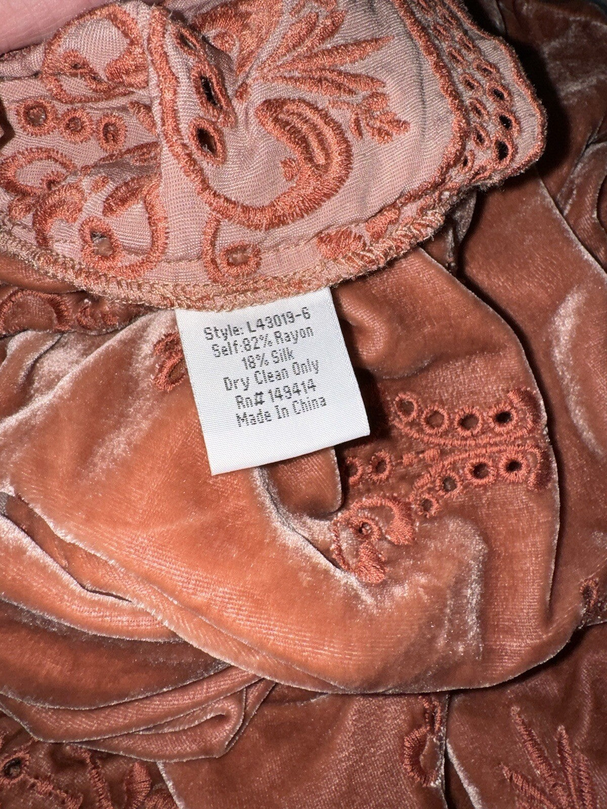 7993548