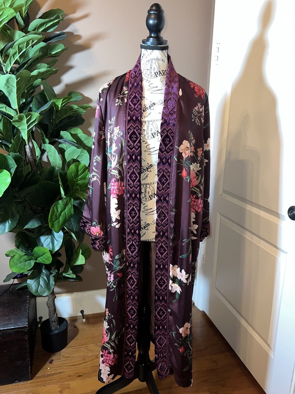 Johnny Was Silk Lined Long Kimono Duster Wrap M Medium Velvet Trim Pockets