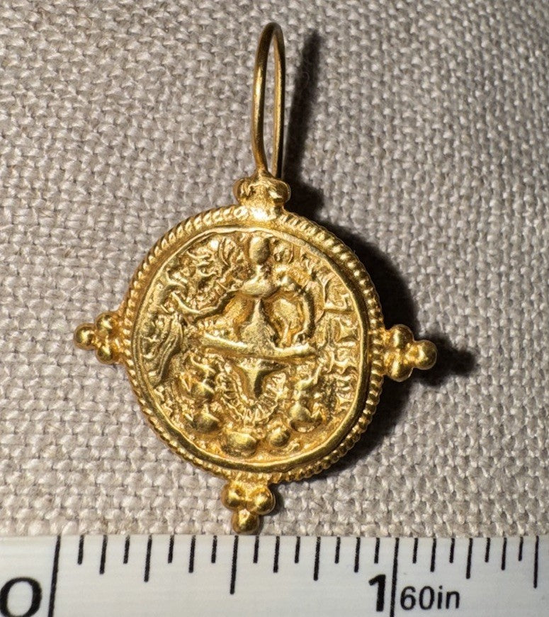 8940261