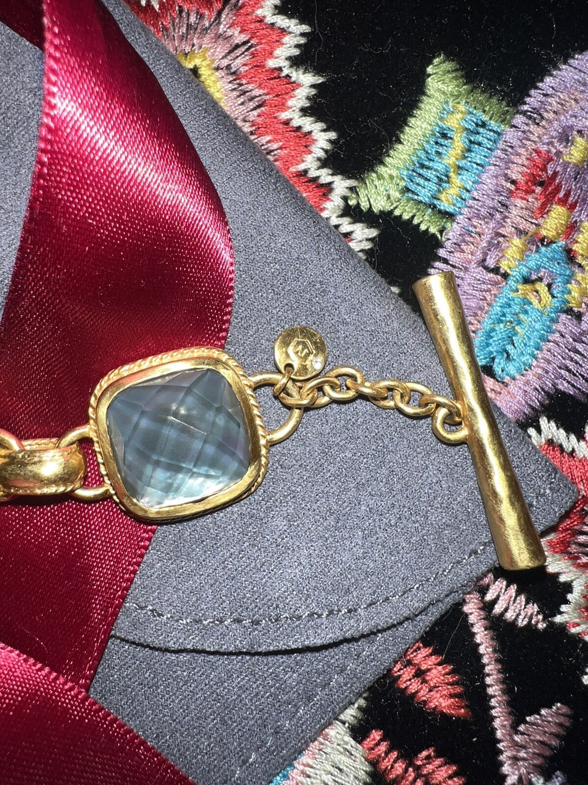 Julie Vos Iridescent Charcoal Blue Link Bracelet 24k Plate Adjustable Toggle Julie Vos