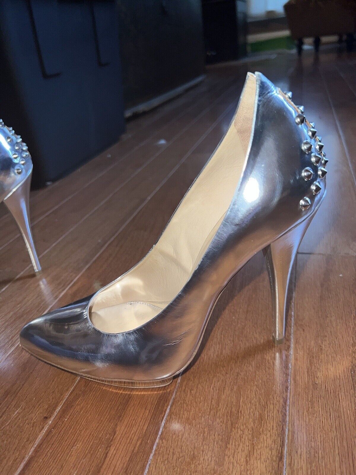 ALEXANDER MCQUEEN Women Studded Leather Pumps Heels Silver Size 39 AUTHENTIC