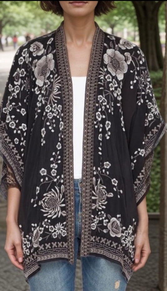 Johnny Was XL Silky Black Kimono Wrap Top Embroidered Black Duster Jacket Floral Johnny Was