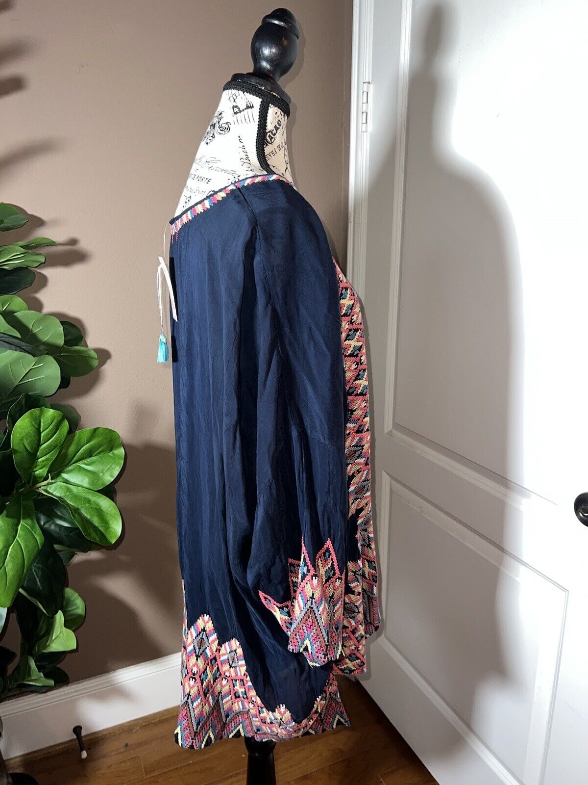 Johnny Was 3XL 3X Dark Blue Tunic Top WOW STUNNING Embroidery Kimono Sleeves