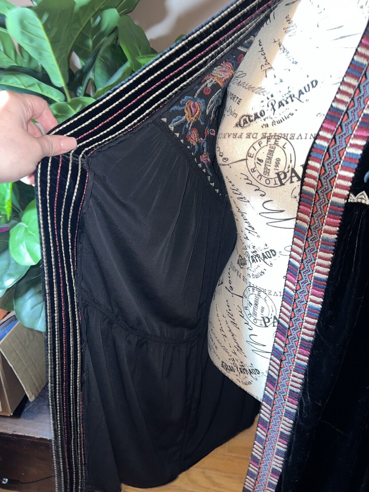 Johnny Was Velvet Kimono Wrap Jacket M Medium Black Embroidery Duster Oversized